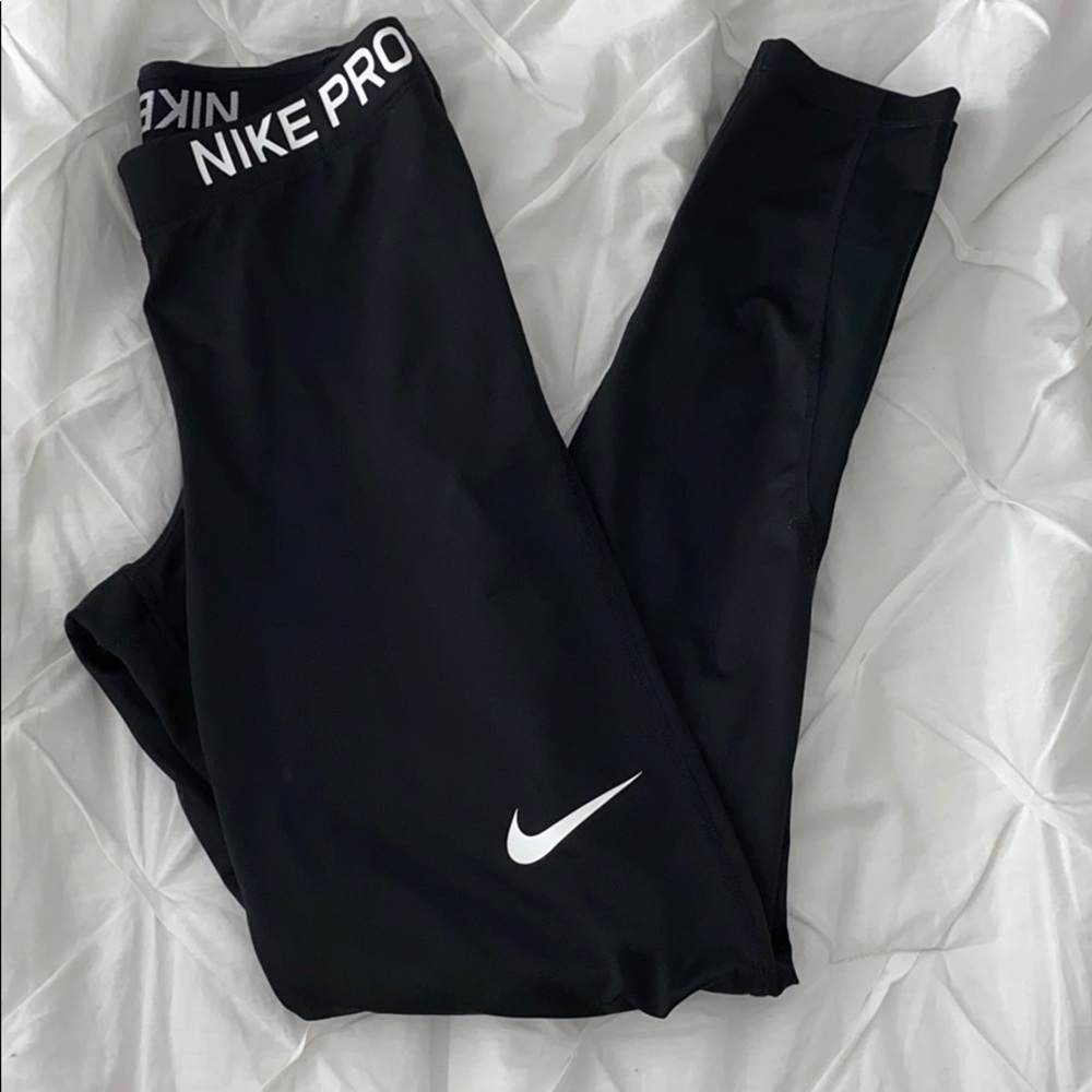 Nike black leggings